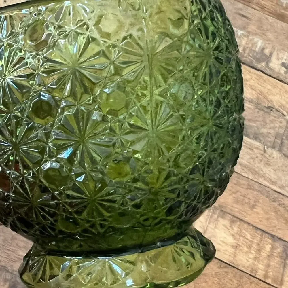 Vintage Green Scallop Edge Bowl 4
